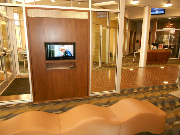 Interior image of the Central branch of Essential Federal Credit Union. Designed by Cockfield Jackson Architects.