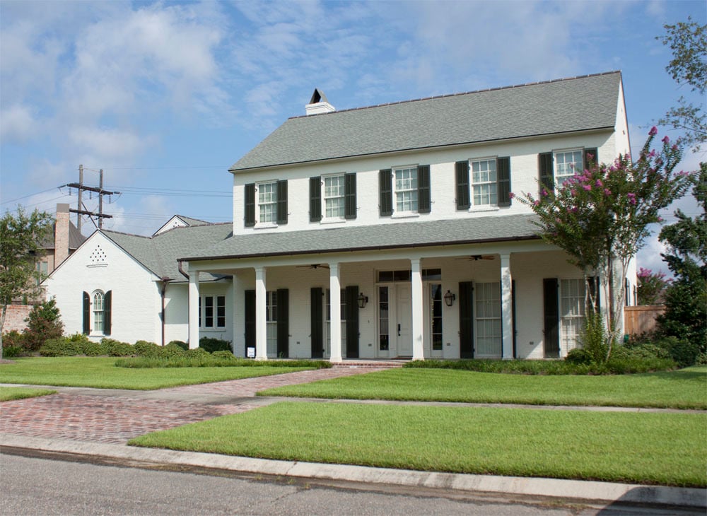 Image of house built in the Carolina architectural style. Designed by Cockfield Jackson Architects.