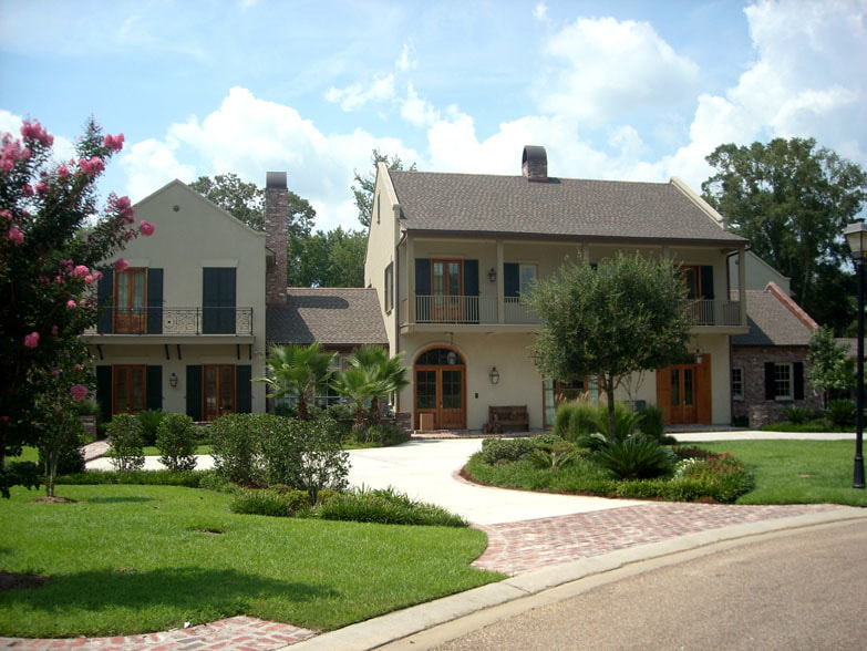 Image of house built in the New Orleans French Quarter architectural style. Designed by Cockfield Jackson Architects.